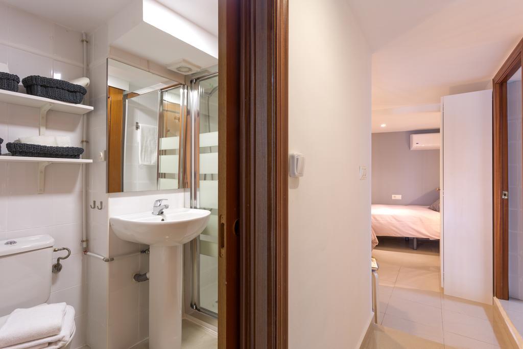 Apartamentos Diaber Gerona 22 Sevilha Exterior foto
