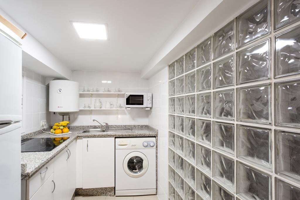 Apartamentos Diaber Gerona 22 Sevilha Exterior foto